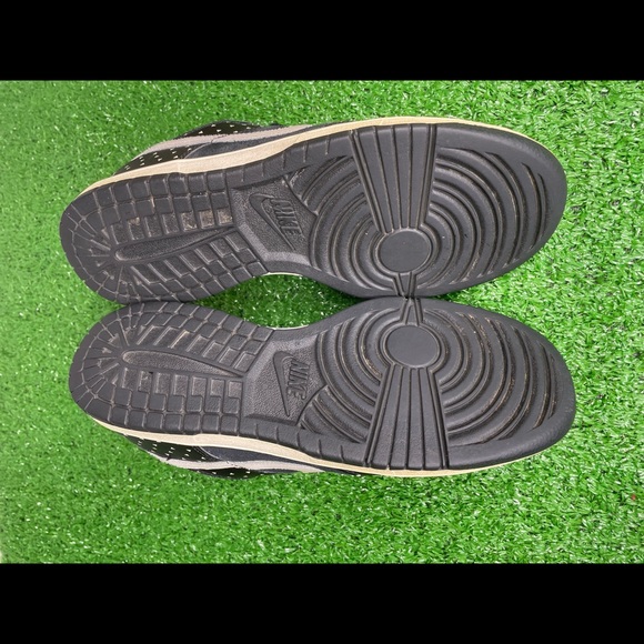 RETRO RARE NIKE DUNK LOW SKINNY 'POLKA BLACK' Dot - Picture 7 of 8